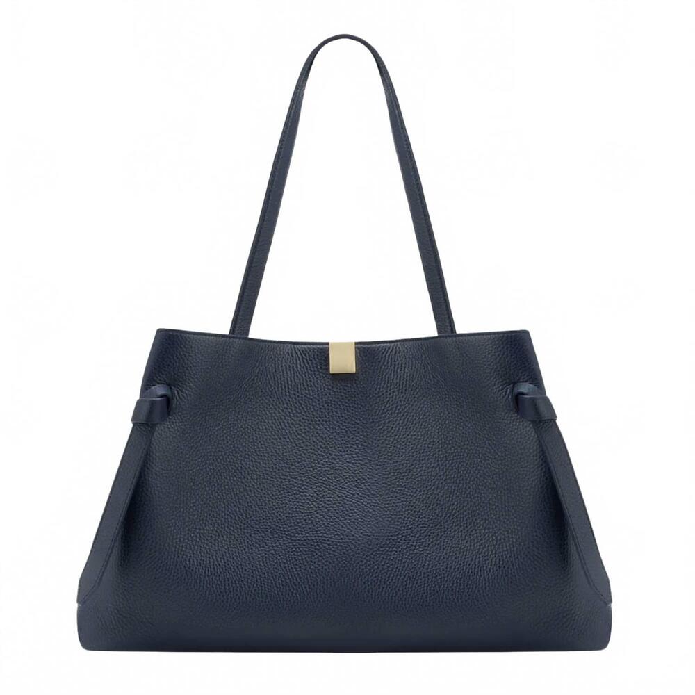 NEW YUZEFI women's gyoza tote in midnight pebble grain